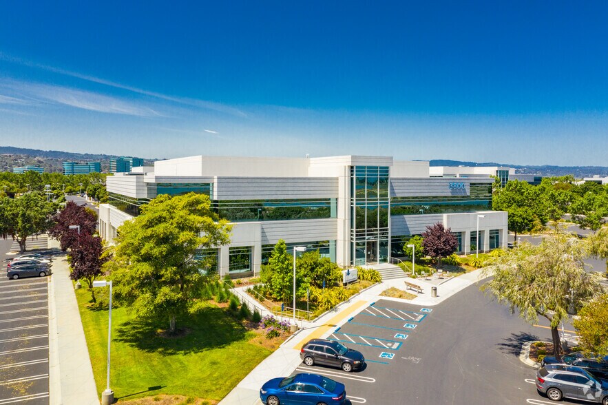 More Photos Of 1400 Bridge Pky, Redwood City Unknown For Lease