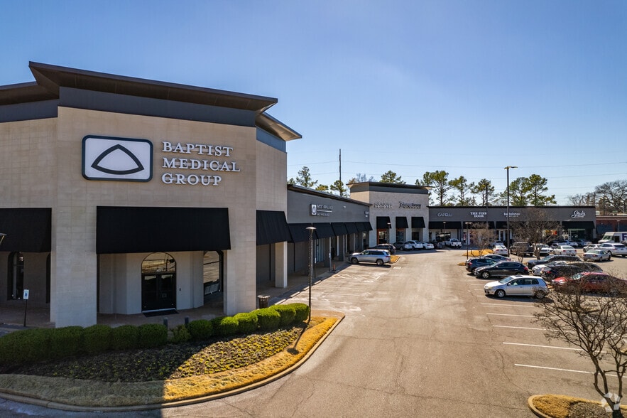 More Photos Of 4609-4637 Poplar Ave, Memphis Unknown For Lease