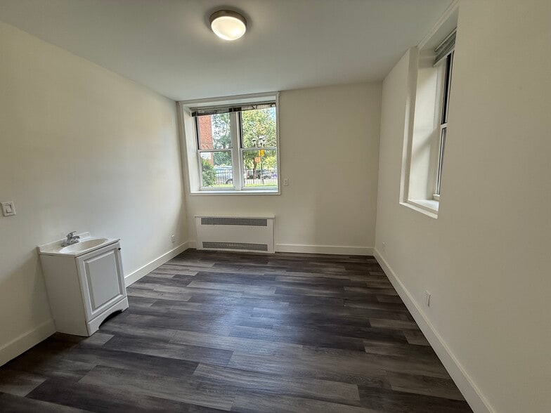 More Photos Of 73-12 35th Ave, Jackson Heights Apartments For Lease