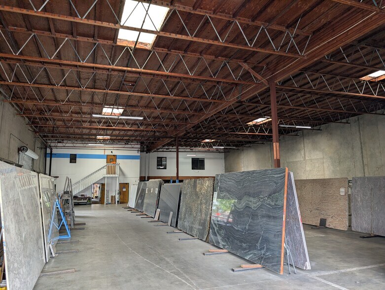 More Photos Of 795 Sandoval Way, Hayward Warehouse For Lease