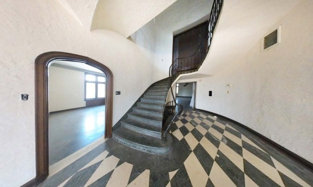 More Photos Of 6633 Clayton Rd, Clayton Religious Facility For Sale