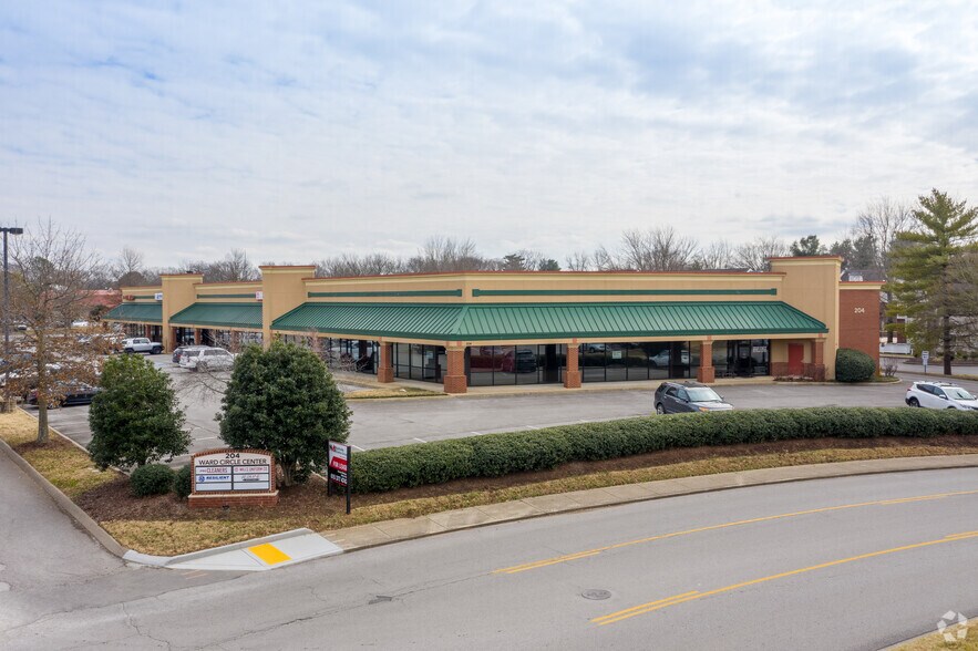 More Photos Of 204 Ward Cir, Brentwood Storefront Retail Office For Lease
