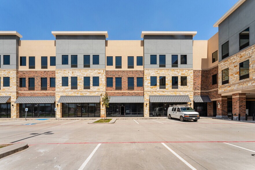 More Photos Of 4899 Highway 6, Missouri City Restaurant For Sale