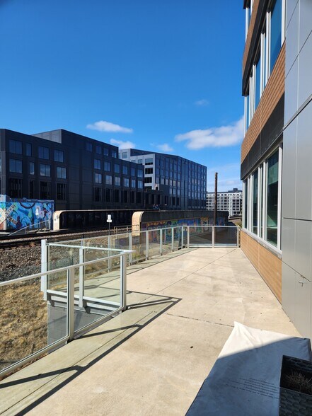 More Photos Of 275 W 3rd St, Vancouver Office Residential For Lease