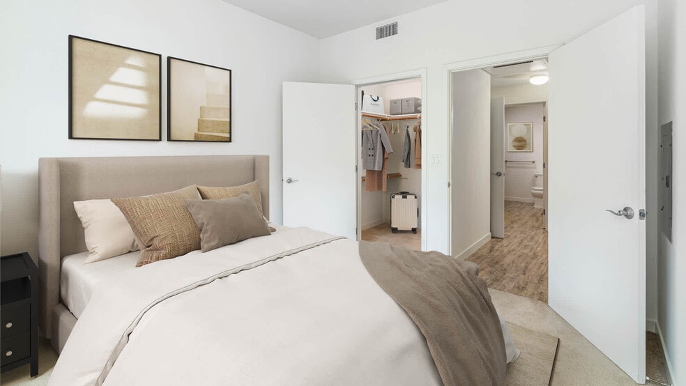 More Photos Of 1333 Powell St, Emeryville Apartments For Lease