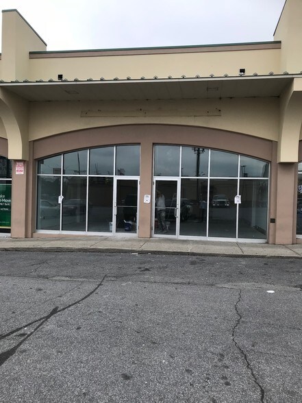 More Photos Of 2220 Forest Ave, Staten Island Unknown For Lease