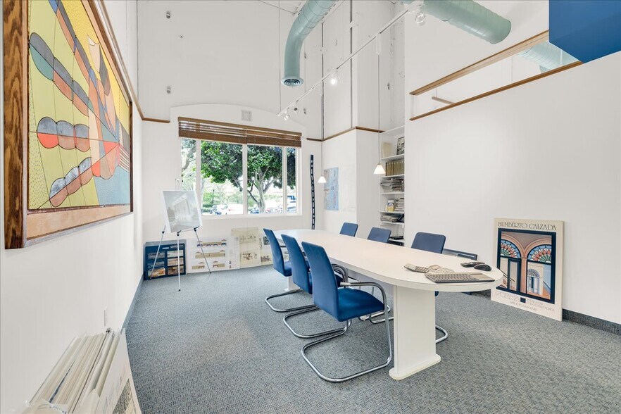 More Photos Of 2830 W State Road 84, Fort Lauderdale Flex For Sale