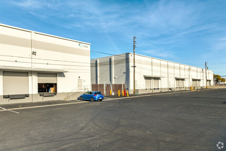 More Photos Of 1948-1958 Williams St, San Leandro Warehouse For Lease