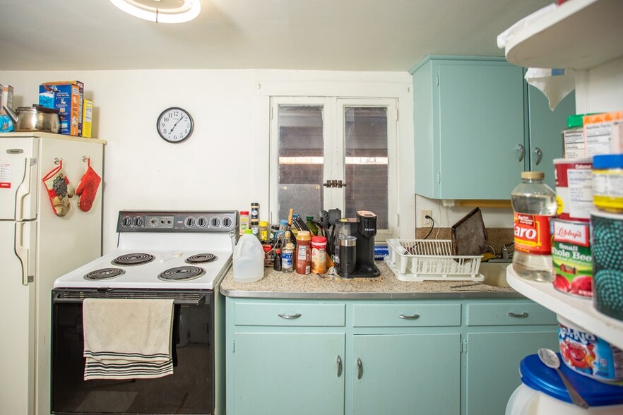 More Photos Of 15 E Hill Rd, Covington Apartments For Sale