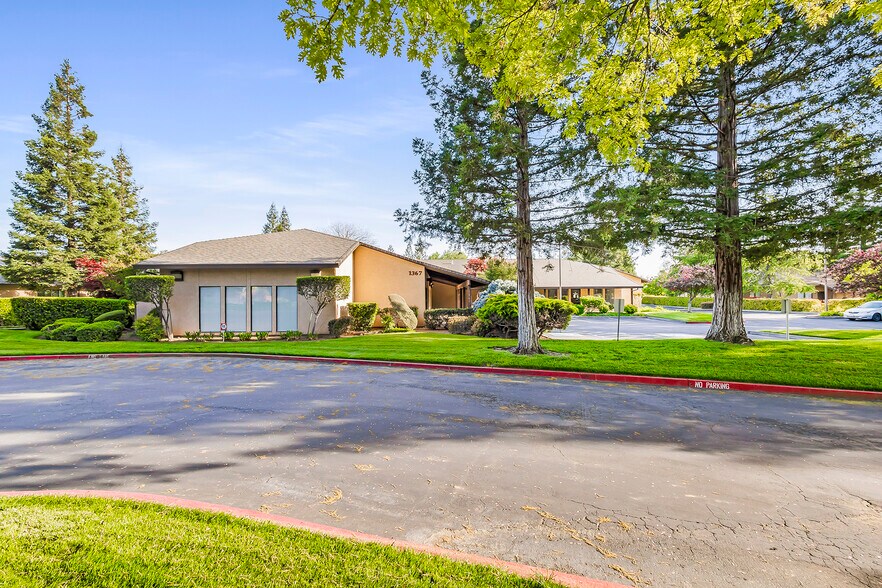 More Photos Of 1367 E Lassen Ave, Chico Office For Sale