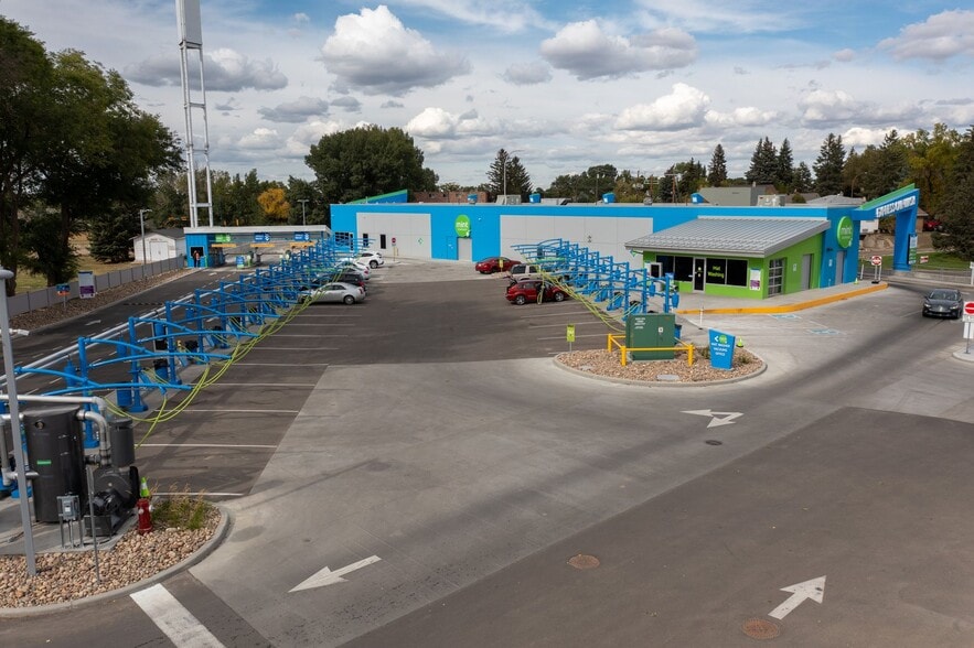 More Photos Of , Medicine Hat Unknown For Sale