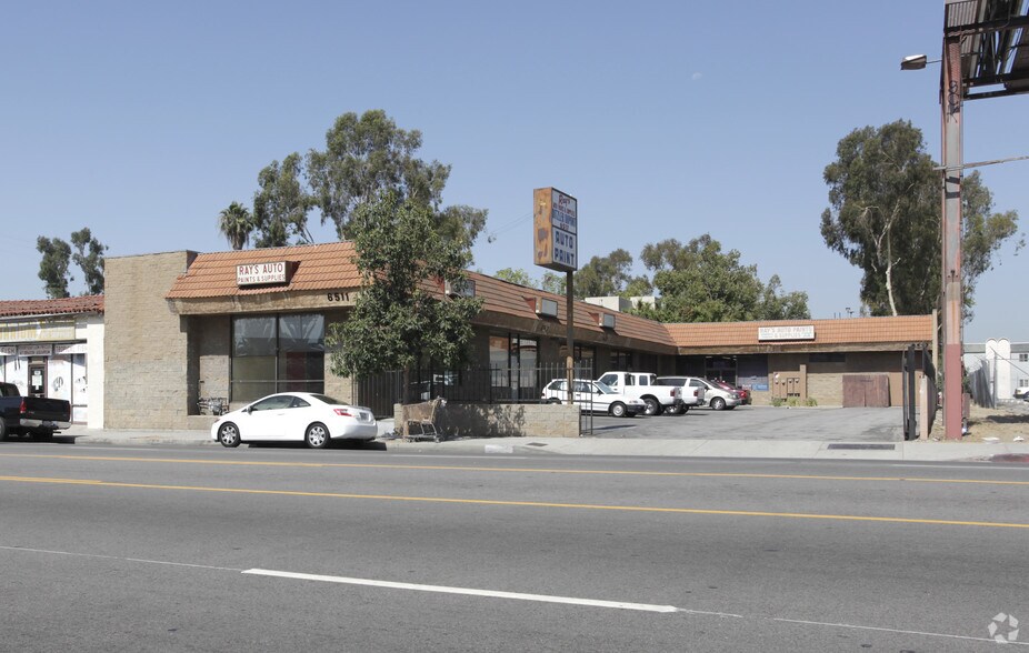 Primary Photo Of 6511-6517 Lankershim Blvd, North Hollywood Freestanding For Lease