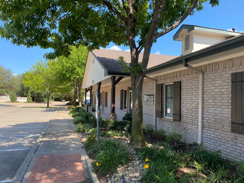 More Photos Of 2653 Sagebrush Dr, Flower Mound Unknown For Lease