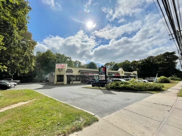 More Photos Of 50 Middle Country Rd, Coram Storefront Retail Office For Lease