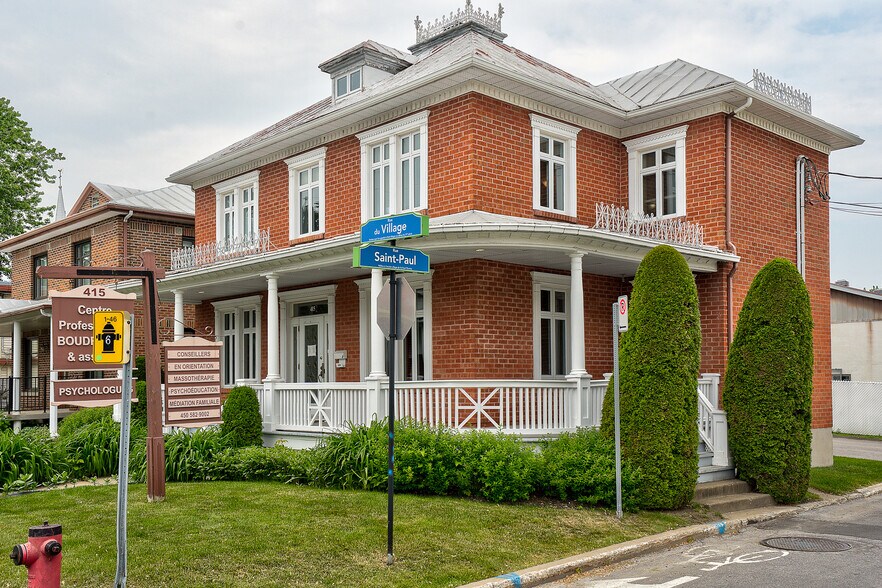 More Photos Of 415 Rue Du Village, Repentigny Office For Sale