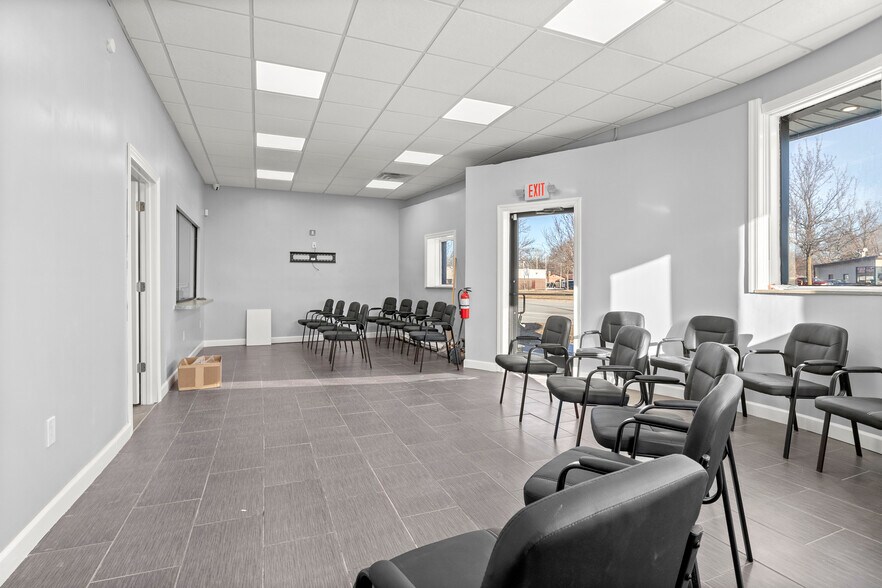 More Photos Of 32413 Michigan Ave, Wayne Freestanding For Sale