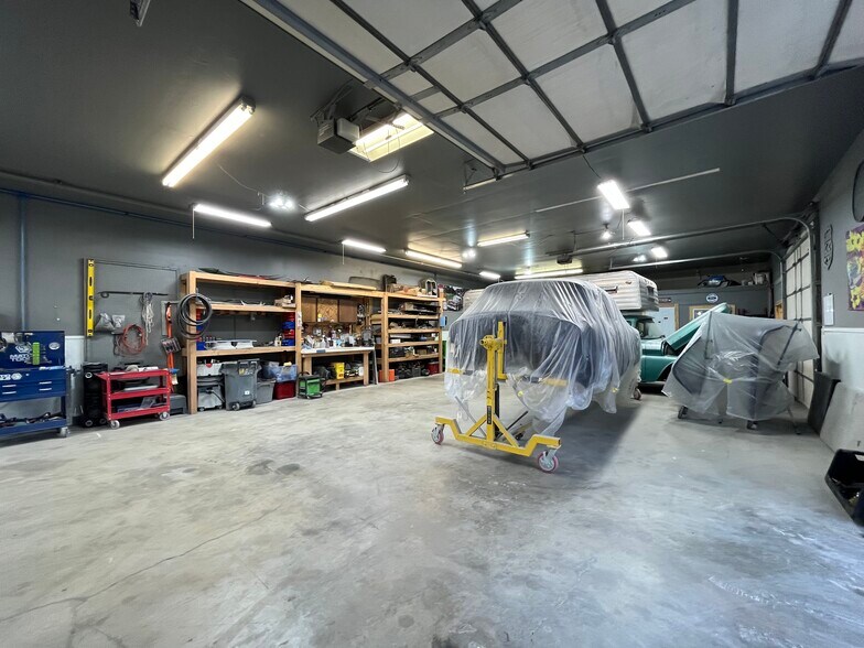 More Photos Of 602 E 6th St, Sheridan Industrial For Sale