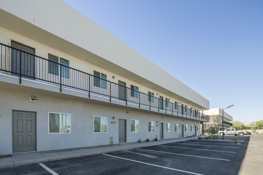 More Photos Of 2121 W Adams St, Phoenix Apartments For Sale
