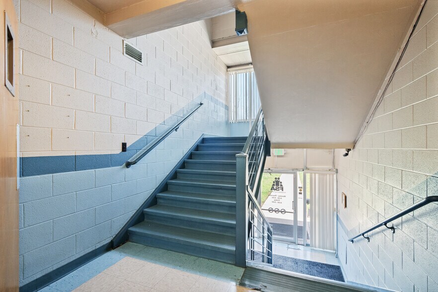 More Photos Of 618 S Main St, Kokomo Specialty For Sale