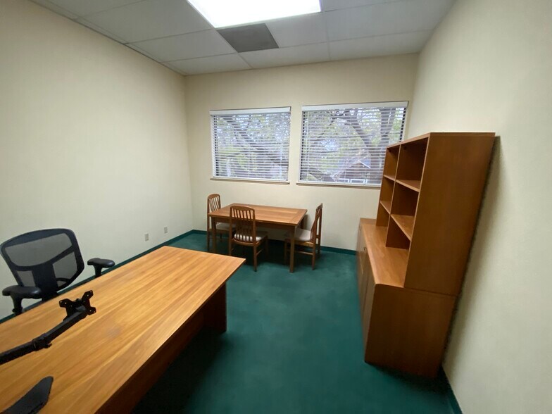 More Photos Of 706-724 5th St, Davis Office For Lease