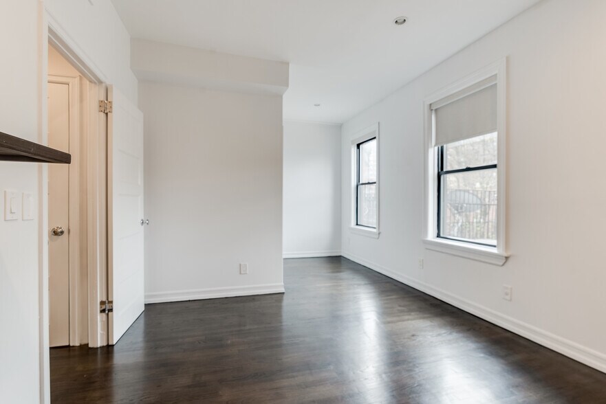 More Photos Of 426 Clermont Ave, Brooklyn Apartments For Sale