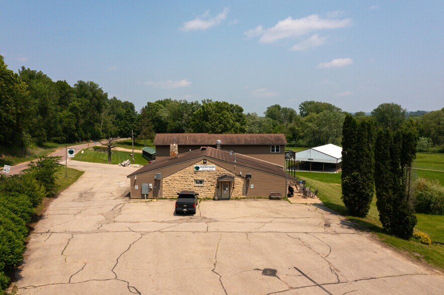 More Photos Of N18078 County Road T, Galesville General Retail For Sale