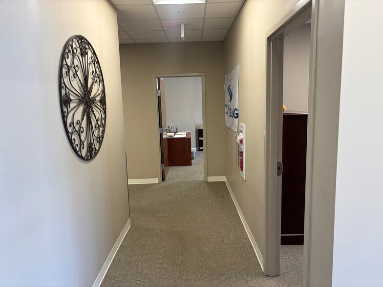 More Photos Of 6225 Greenlee St, Arlington Office For Lease