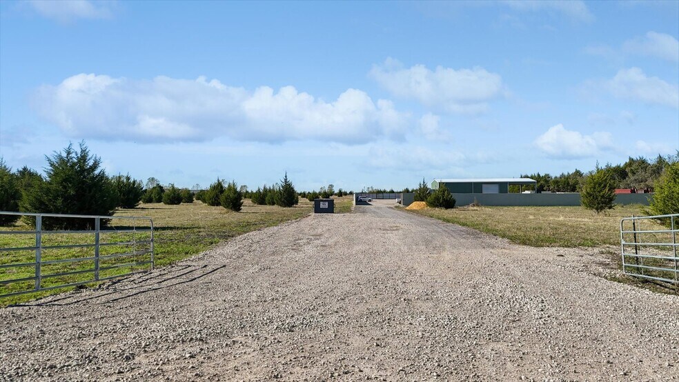 More Photos Of 1301 Vetch RD, Ferris Land For Sale