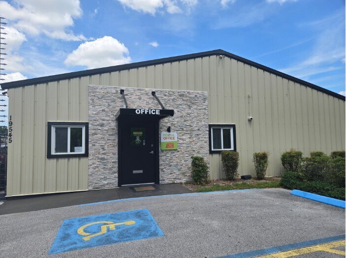 More Photos Of 19545 W Highway 40, Dunnellon Self Storage For Lease