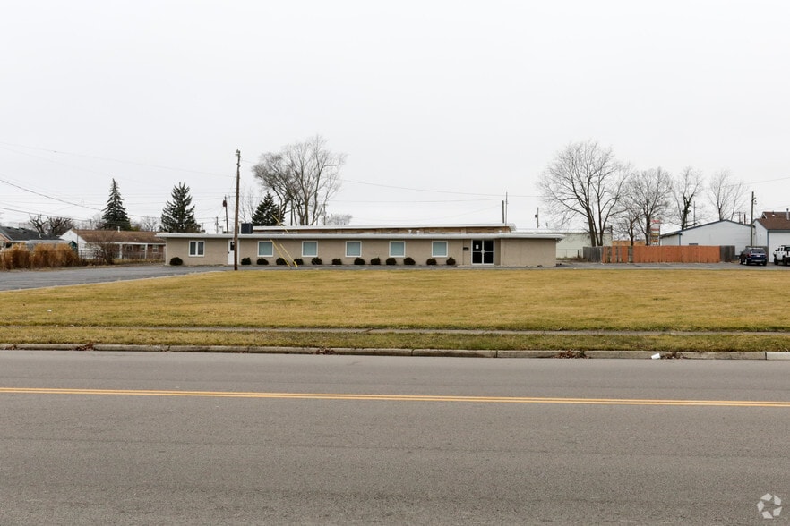 More Photos Of 606 W National Rd, Vandalia Religious Facility For Sale