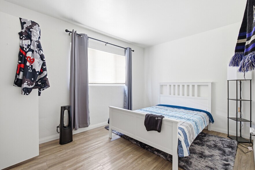 More Photos Of 1185 Georgia St, Imperial Beach Multifamily For Sale