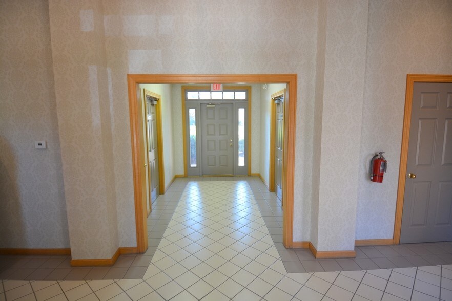 More Photos Of 5975 Kentshire Dr, Kettering Medical For Lease