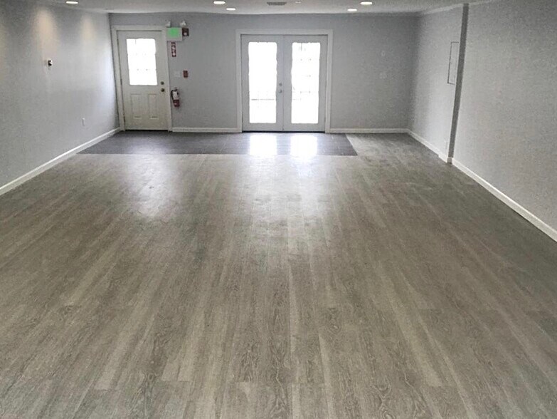 More Photos Of 1935 Washington St, Stoughton Health Club For Lease