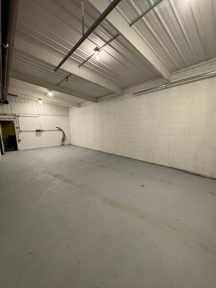 More Photos Of 2641 N 3650th Rd, Sheridan Industrial For Lease