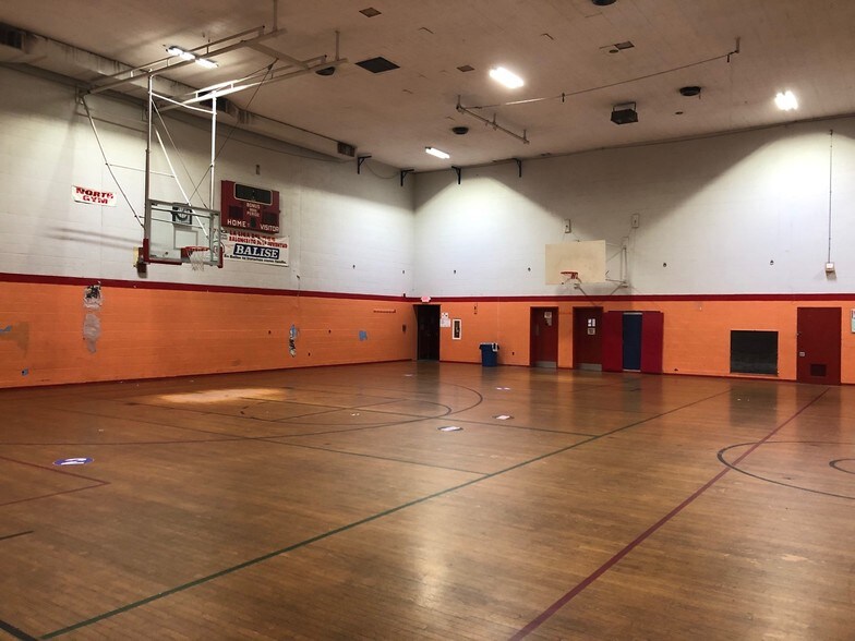 More Photos Of 275 Chestnut St, Springfield Apartments For Sale