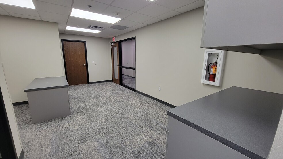 More Photos Of 418 E Rosser Ave, Bismarck Loft Creative Space For Lease
