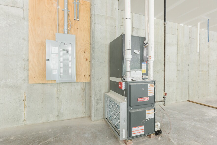 More Photos Of 123 Monroe Tpke, Trumbull Office For Lease