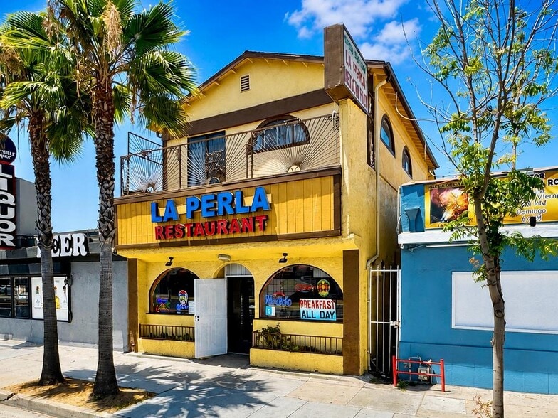 More Photos Of 10623 S Prairie Ave, Inglewood Storefront Retail Residential For Lease