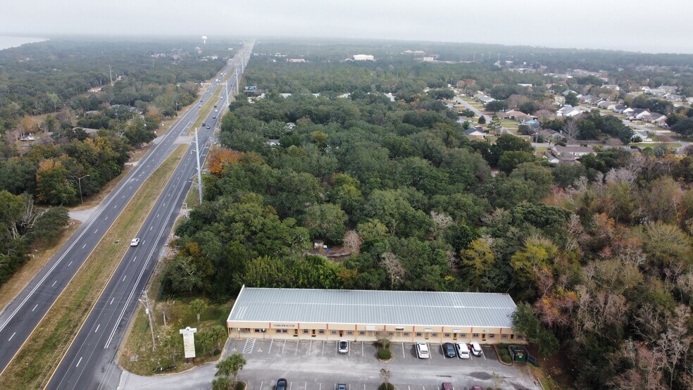 More Photos Of 4645 Gulf Breeze Pky, Gulf Breeze Office For Sale
