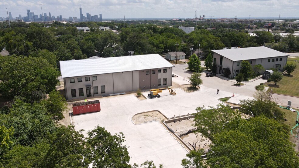 More Photos Of 503 Radam Ln, Austin Office For Lease