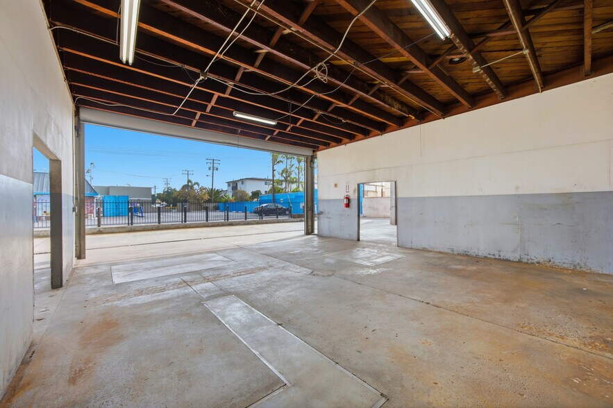 More Photos Of 4202 W El Segundo Blvd, Hawthorne Auto Repair For Sale