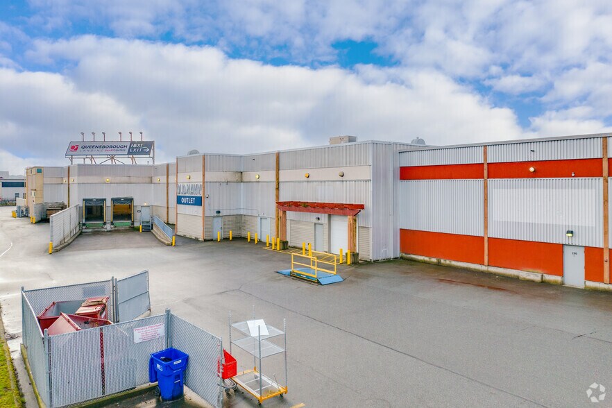 More Photos Of 805 Boyd St, New Westminster Freestanding For Lease