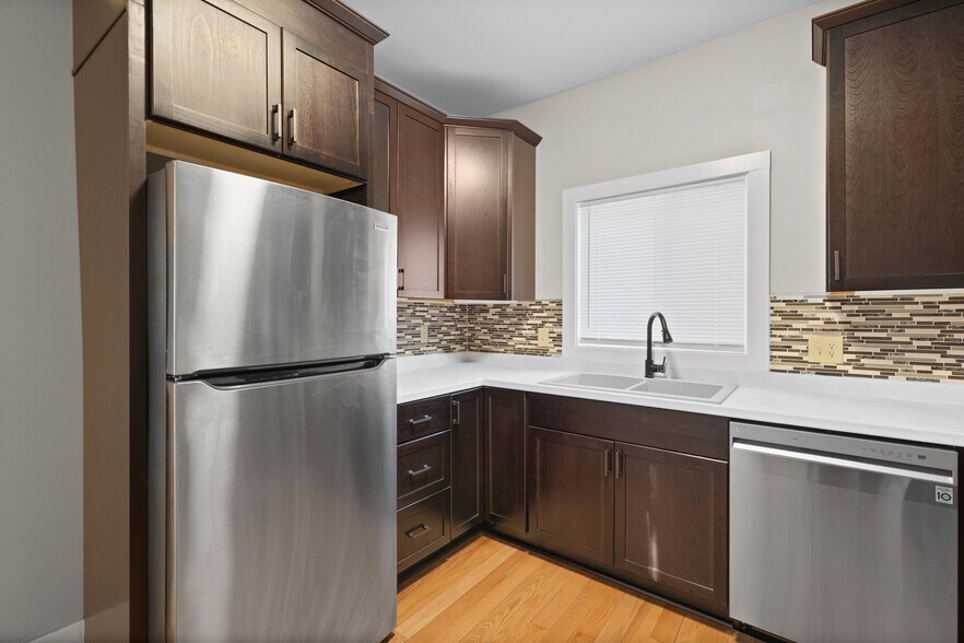 More Photos Of 62 Empire Blvd, Rochester Medical For Sale