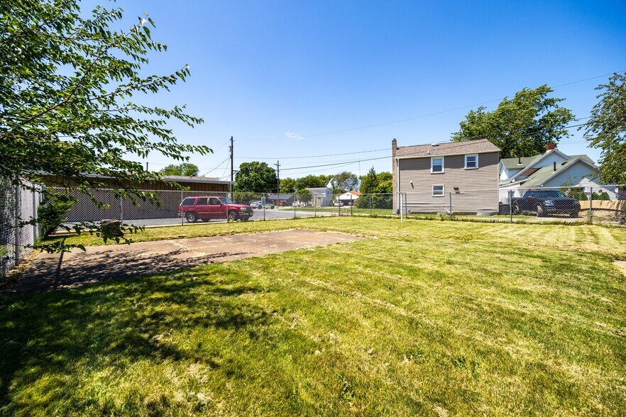 More Photos Of 533 E Perkins Ave, Sandusky Specialty For Sale