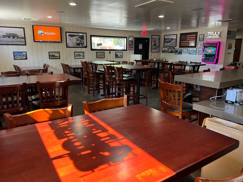 More Photos Of 1522 Jefferson Blvd, West Sacramento Restaurant For Lease
