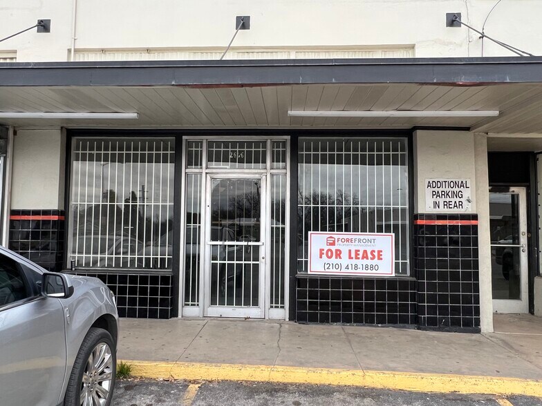 More Photos Of 2602-2620 S Presa St, San Antonio Unknown For Lease