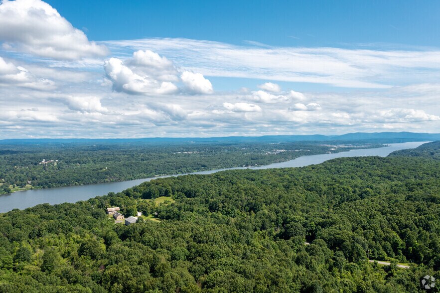 More Photos Of 200 Blue Point Rd, Highland Land For Sale