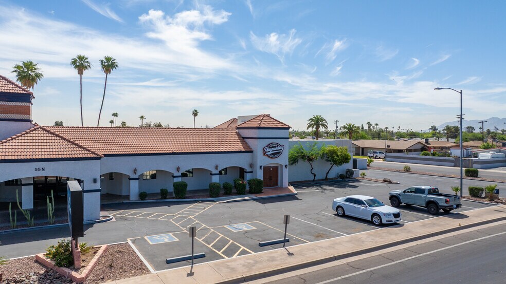More Photos Of 55 N Litchfield Rd, Goodyear Hotel For Lease