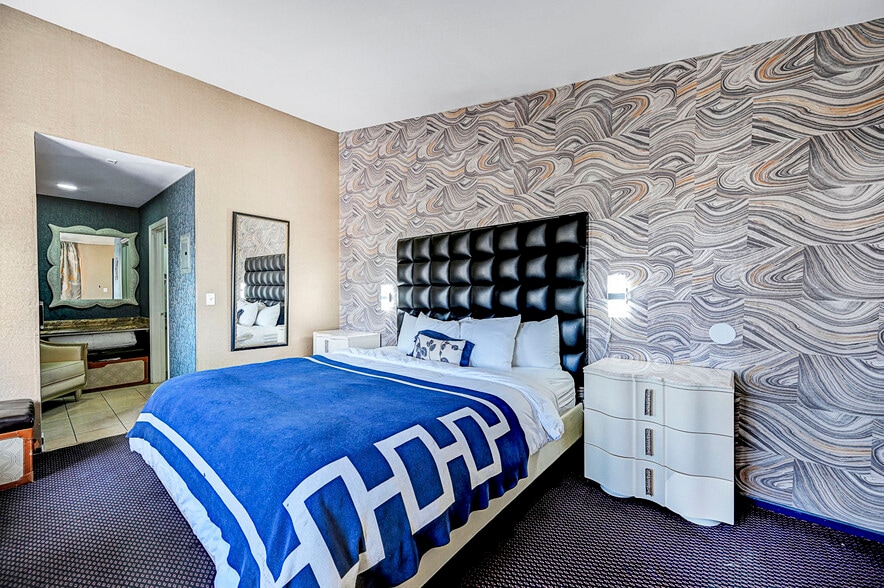 More Photos Of 2855 Fremont St, Las Vegas Hotel For Sale