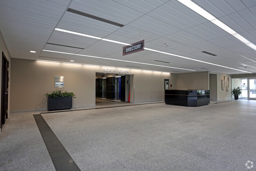 More Photos Of 8000 Midlantic Dr, Mount Laurel Office For Lease